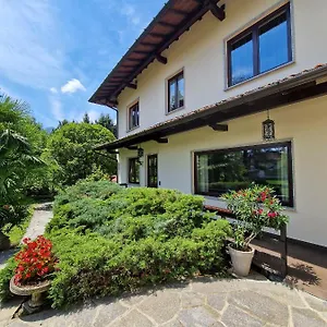 villa-sarchi.it-lombardy.com/