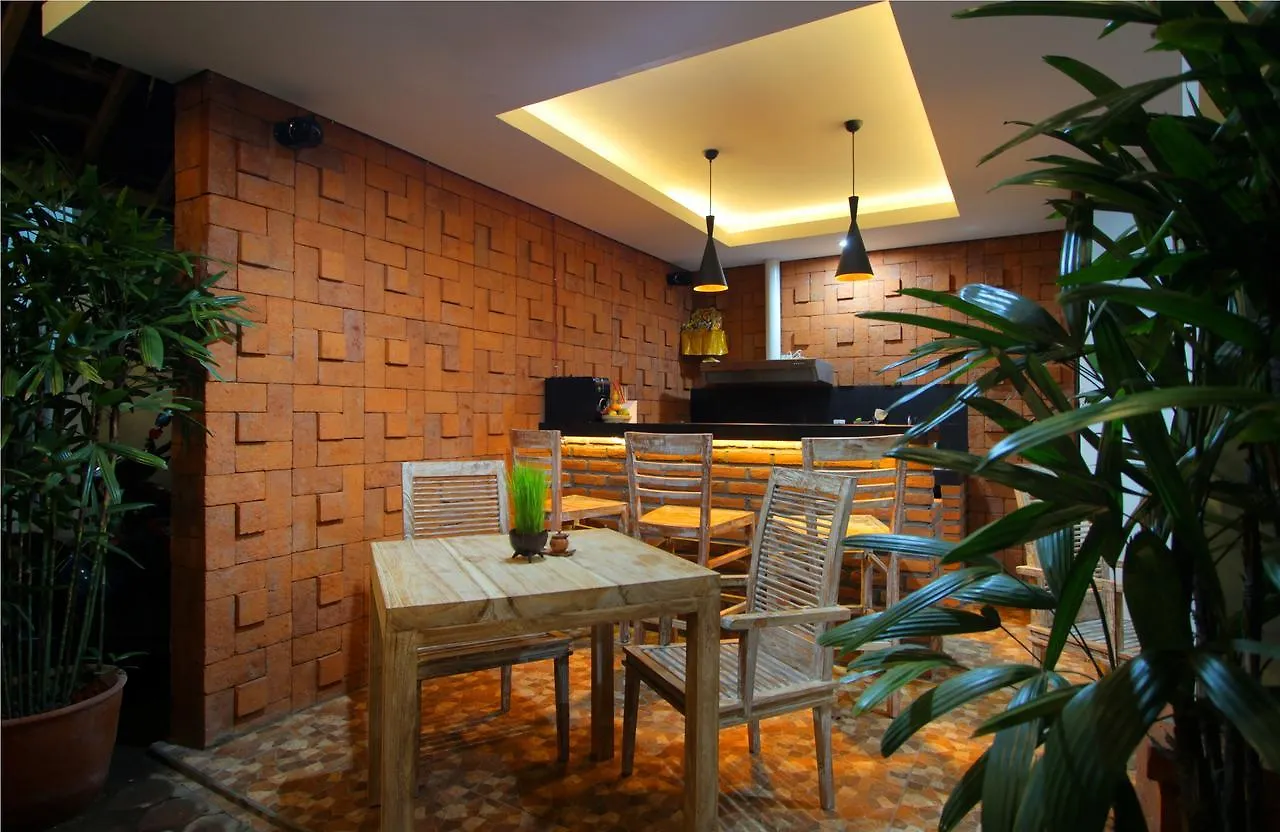 Bed and Breakfast Sleepwell Seminyak 2*, Семиньяк Индонезия